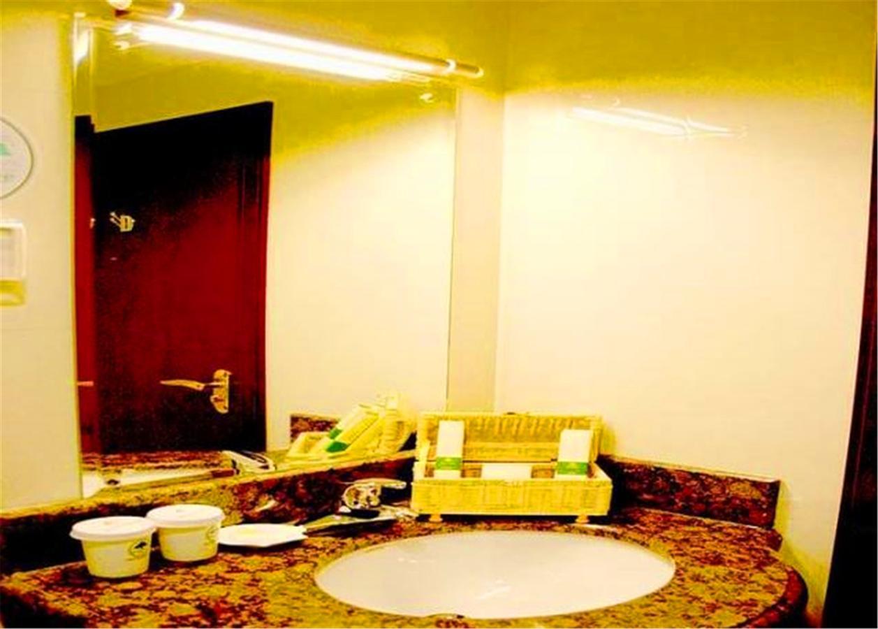 Greentree Inn Heilongjiang Harbin Zhongyang Street Business Hotel Kültér fotó